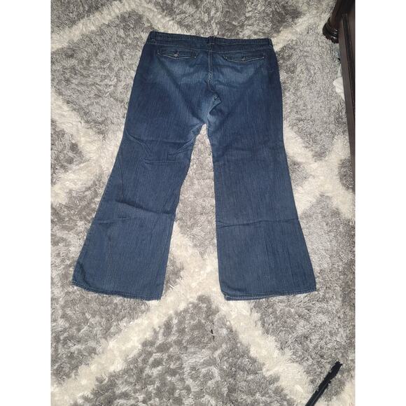 Old Navy Size 18‎ "The Sweetheart" Jeans - Picture 3 of 7